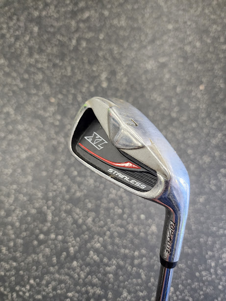 Vist Large View of Product Image Which is Used Top Flite XL Mens Individual Iron RH 7 Iron