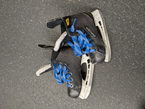 Vist Large View of Product Image Which is Used Bauer 140 Youth Hockey Skate Youth 11.0