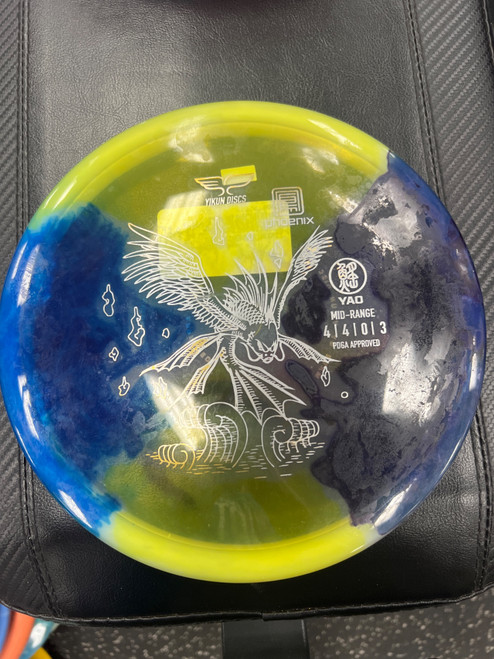 Vist Large View of Product Image Which is Used YIKUN PHOENIX YAO Disc Golf Mid Range None