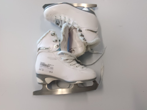 Vist Large View of Product Image Which is Used Jackson Girls Figure Skate White Junior 03