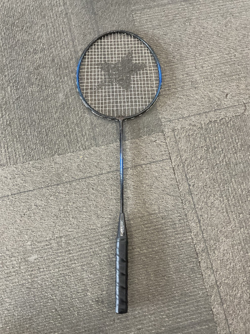 Vist Large View of Product Image Which is Used BADMINTON RACQUET Adult Badminton Racquet Black Unknown