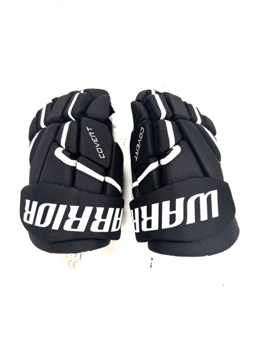 Vist Large View of Product Image Which is Used Warrior QR5 40 Junior Gloves Black 10"