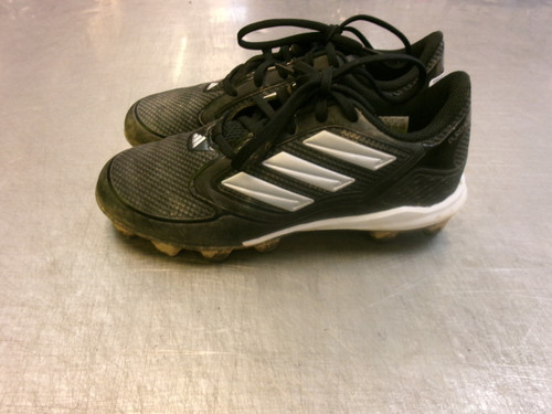 Vist Large View of Product Image Which is Used Adidas PUREHUSTLE BB/SB Cleats Black Junior 04
