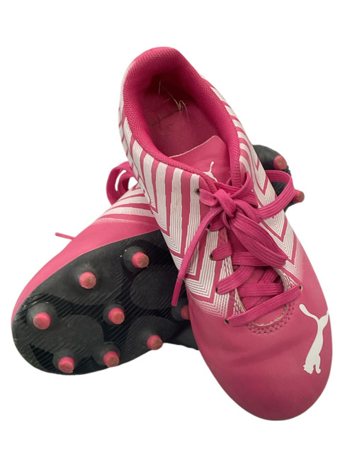 Vist Large View of Product Image Which is Used Puma Soccer Cleats Pink Youth 13.0