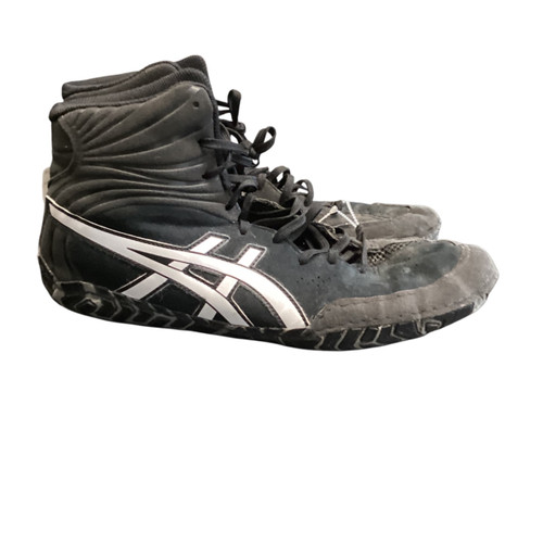 Vist Large View of Product Image Which is Used Asics Wrestling Shoes Black Senior 10