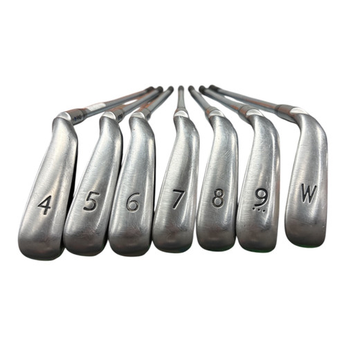Vist Large View of Product Image Which is Used Ping G 4-PW Mens Iron Set RH 4I-PW