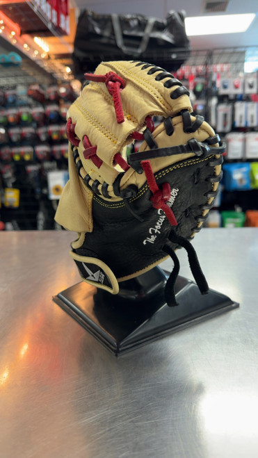 Vist Large View of Product Image Which is Used All Star THE FOCUS FRAMER BB/SB Training Aid