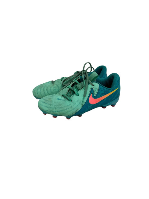 Vist Large View of Product Image Which is Used Nike Phantom GX Jr 2.5 Soccer Cleats