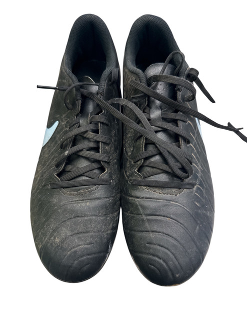 Vist Large View of Product Image Which is Used Nike TIEMPO Soccer Cleats Black Senior 11