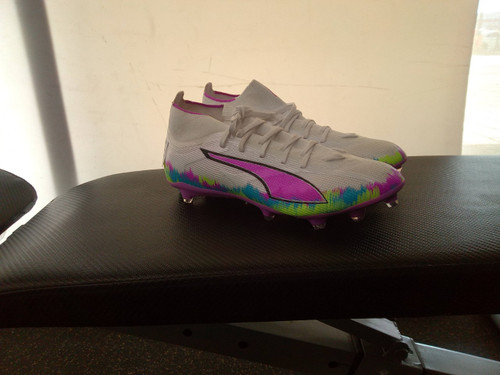Vist Large View of Product Image Which is Used Puma ULTRA Soccer Cleats Purple Senior 10