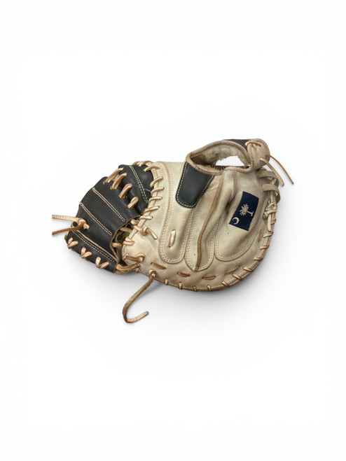 Vist Large View of Product Image Which is Used 44 PRO 44 CATCHERS MIT BB/SB Catchers RH Throw White 33 1/2"