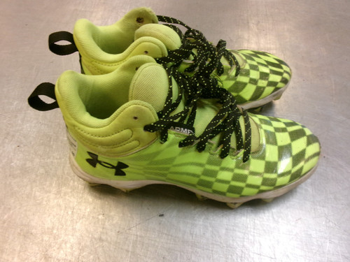 Vist Large View of Product Image Which is Used Under Armour ALL AMERICA BB/SB Cleats Yellow Junior 04