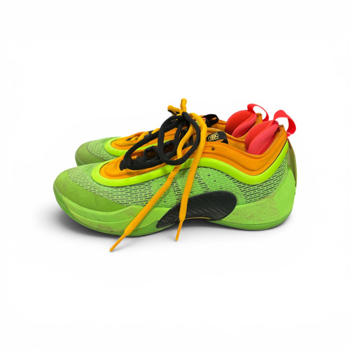 Vist Large View of Product Image Which is Used A Gamers Basketball Shoes Y Neon Green Youth 06.5