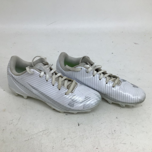 Vist Large View of Product Image Which is Used Under Armour BLUR JR 3.5 FB CLEATS Jr FB Cleats White Junior 03.5
