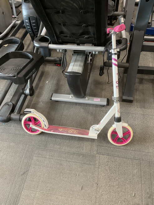 Vist Large View of Product Image Which is Used LASCOOTA SCOOTER Scooter Pink