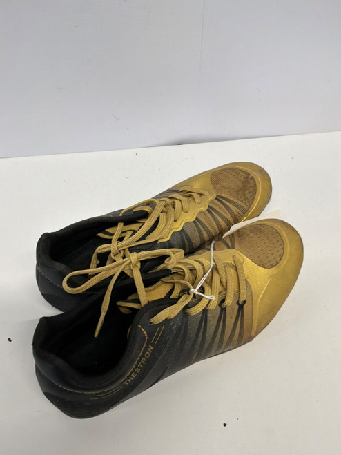 Vist Large View of Product Image Which is Used Track & Field Cleats Jr Red Junior 02