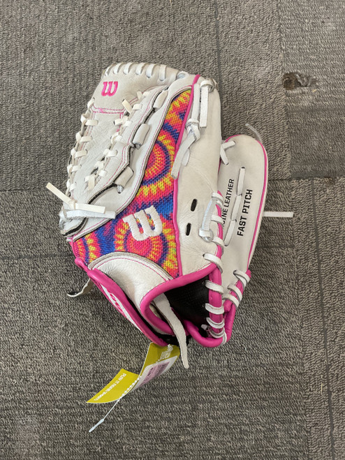 Vist Large View of Product Image Which is Used Wilson FLASH BB/SB Glove RH Throw Grey 12"