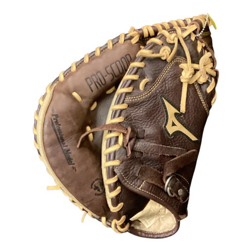 Vist Large View of Product Image Which is Used Mizuno GXC 90B2 BB/SB Catchers LH Throw Brown 33 1/2"