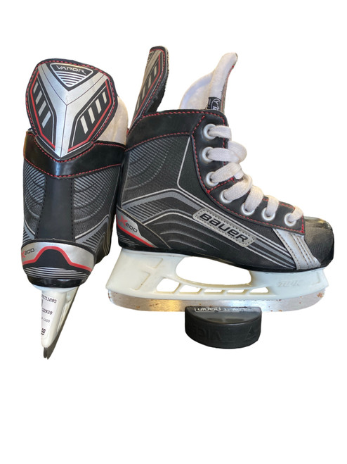 Vist Large View of Product Image Which is Used Bauer VAPOR X200 Youth Hockey Skate Youth 12.0