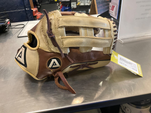 Vist Large View of Product Image Which is Used Nokona AHO224 BB/SB Glove RH Throw Tan 13"