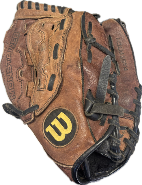 Vist Large View of Product Image Which is Used Wilson A440 Baseball Glove RH Throw Brown 11"