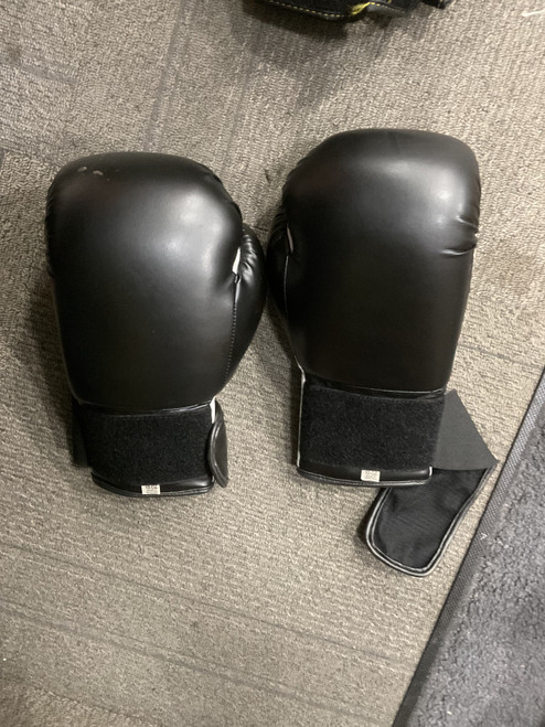 Vist Large View of Product Image Which is Used BOXING GLOVES Boxing Gloves Black Senior