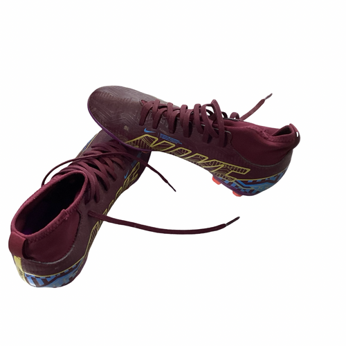 Vist Large View of Product Image Which is Used Nike Soccer Cleats Maroon Junior 03.5