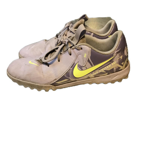 Vist Large View of Product Image Which is Used Nike HF1505-500 Soccer Turf Shoes Purple Junior 05