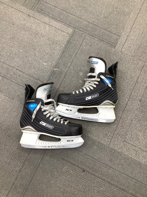 Vist Large View of Product Image Which is Used Bauer NIKE SUPREME Senior Hockey Skate Senior 10
