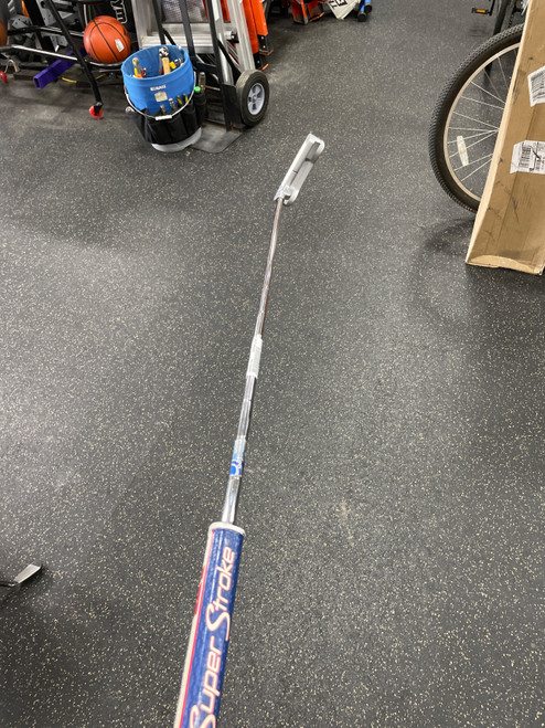 Vist Large View of Product Image Which is Used Odyssey WHITE HOT RX Mens Putter RH
