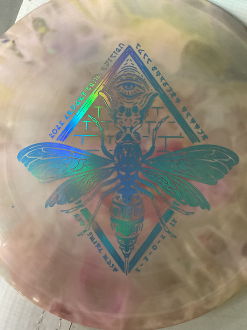 Vist Large View of Product Image Which is Used Discraft ESP SWIRL WASP Disc Golf Mid Range None