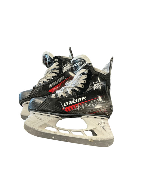 Vist Large View of Product Image Which is Used Bauer VAPOR X3 Senior Hockey Skate Senior 5.5