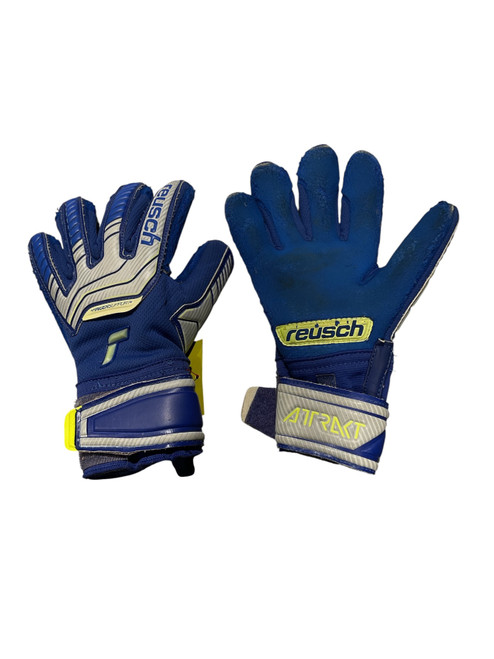 Vist Large View of Product Image Which is Used Reusch ATTRAKT GRIP EVOLUTION Soccer Goalie Gloves Carolina Blue 6