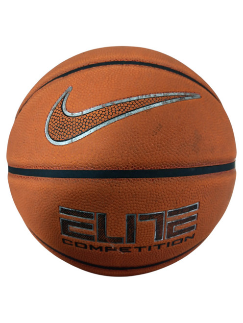 Vist Large View of Product Image Which is Used Nike Basketball Adult Indoor