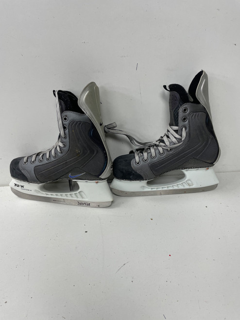 Vist Large View of Product Image Which is Used Nike QUEST 2 Senior Hockey Skate Senior 7.5