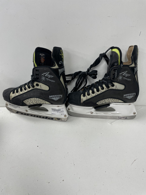 Vist Large View of Product Image Which is Used Mission AMP FLYWEIGHT Senior Hockey Skate Senior 8