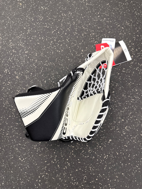 Vist Large View of Product Image Which is New CCM PHENOM TRAPPER-YTH