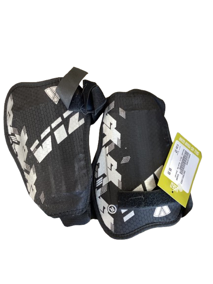 Vist Large View of Product Image Which is Used Soccer Shin Guards Junior Black SM