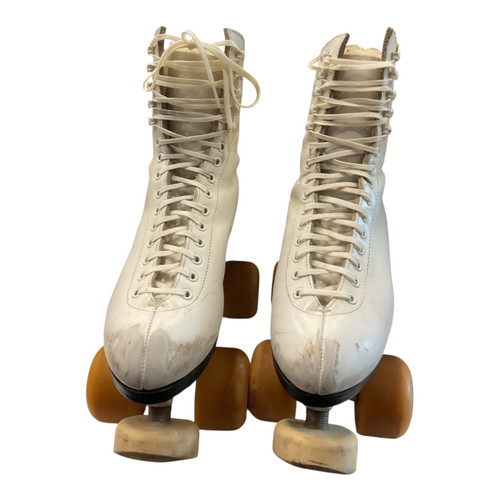 Vist Large View of Product Image Which is Used Riedell ROLLER SKATES SZ 6 Senior Roller Quad Skates White Senior 6