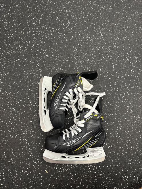 Vist Large View of Product Image Which is Used CCM TACKS 2092 Junior Hockey Skate Junior 02