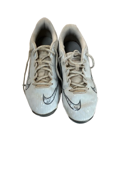 Vist Large View of Product Image Which is Used Nike LAX Cleats Boys White Youth 06.0