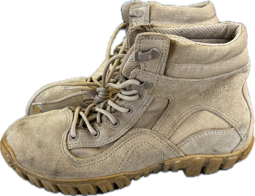 Vist Large View of Product Image Which is Used Snow/Hunt/Hike Boots M