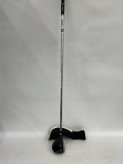 Vist Large View of Product Image Which is Used Strata ULTIMATE Mens Hybrid Club RH 4 Hybrid