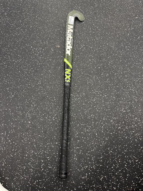 Vist Large View of Product Image Which is Used 111TempBrand HOCKEY MATADOR FH Complete Stick Black 36 1/2"