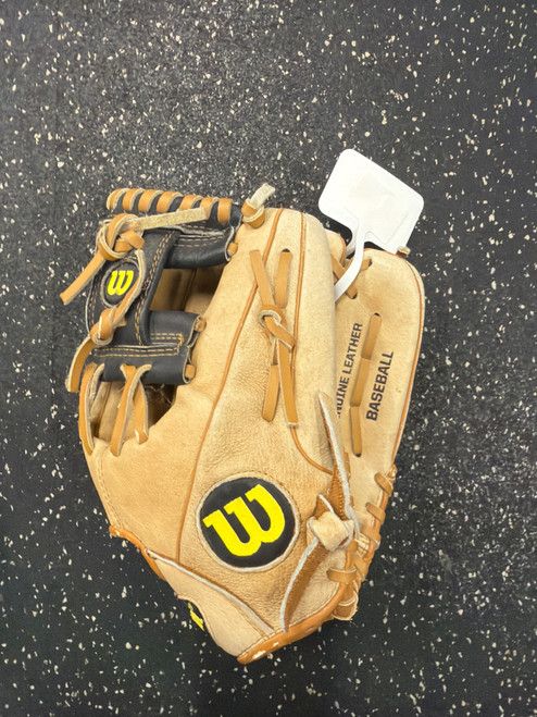 Vist Large View of Product Image Which is Used Wilson A2458WM BB/SB Glove RH Throw Tan 11 1/2"