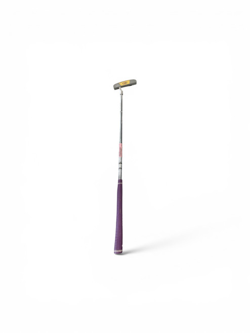 Vist Large View of Product Image Which is Used US Kids Jr Putter RH