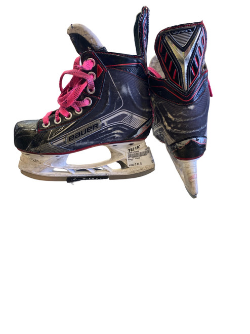 Vist Large View of Product Image Which is Used Bauer X500 Junior Hockey Skate Junior 01.5