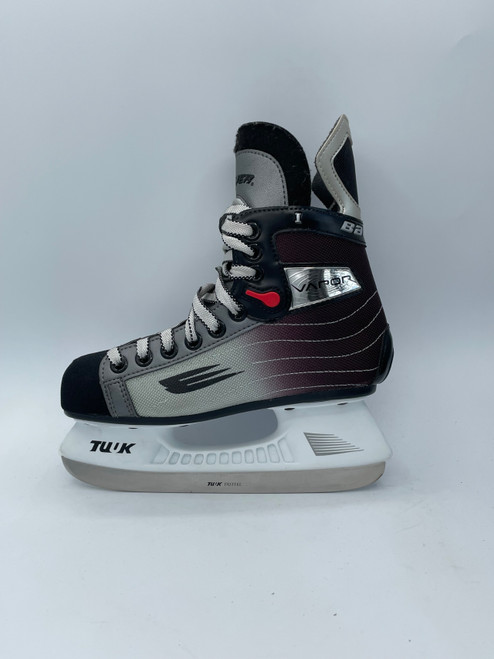 Vist Large View of Product Image Which is Used Bauer VAPOR I Junior Hockey Skate Junior 02