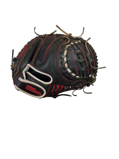Vist Large View of Product Image Which is Used Wilson A700 BB/SB Catchers RH Throw Black 32 1/2"