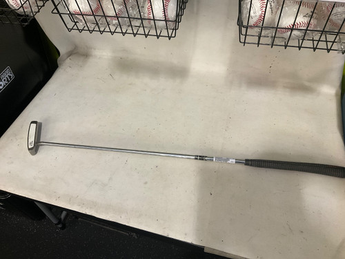 Vist Large View of Product Image Which is Used Odyssey WHITE HOT 2 Mens Putter RH